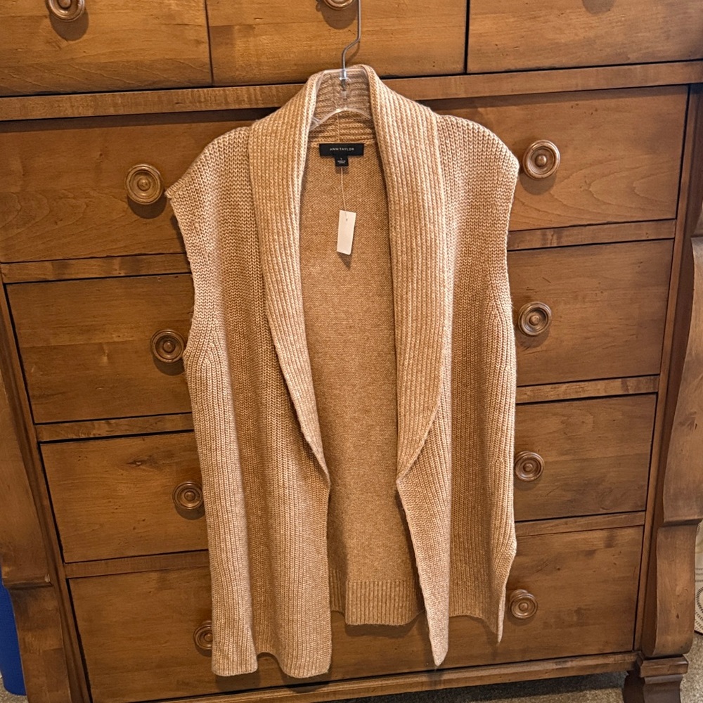 Ann Taylor Camel Open Front  vest
